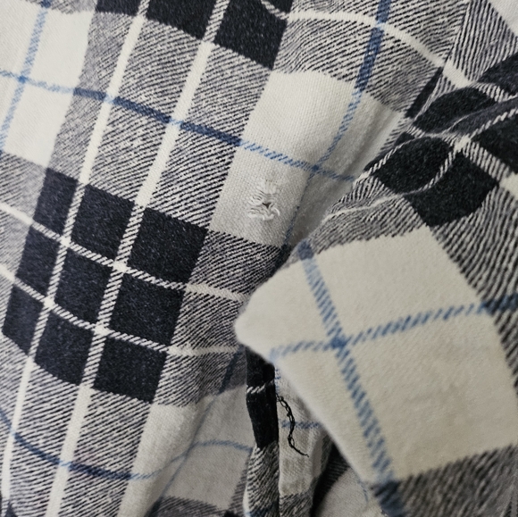 10/$15 Connectors 16/18 Button Up *Fair Condition - Picture 4 of 5